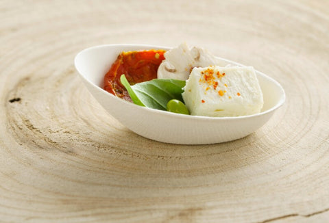 Sabert biológiailag lebomló cukornád, ferde ovális finger food mini tálka 5 x 8 cm