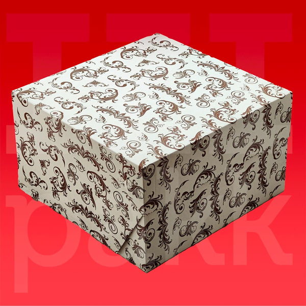 Süteményes doboz díszített vagy fehér színben - 25 darab/csomag